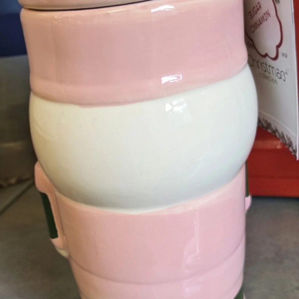 🔺️🆕️🔺️Kirklands Set Of Two, Nutcracker Candles.